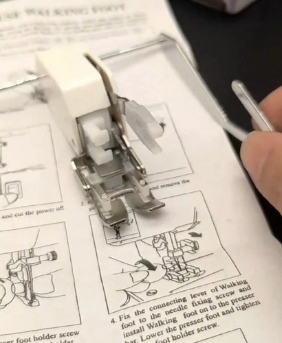 Singer sewing machine even - sewing,