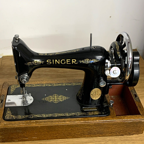 Singer 128 hand crank - 128,